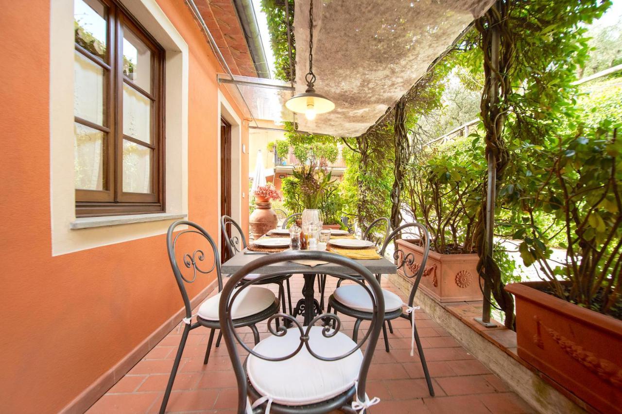 בורגו א מוצאנו Casetta Di Butia, Gelsomino Apartment מראה חיצוני תמונה