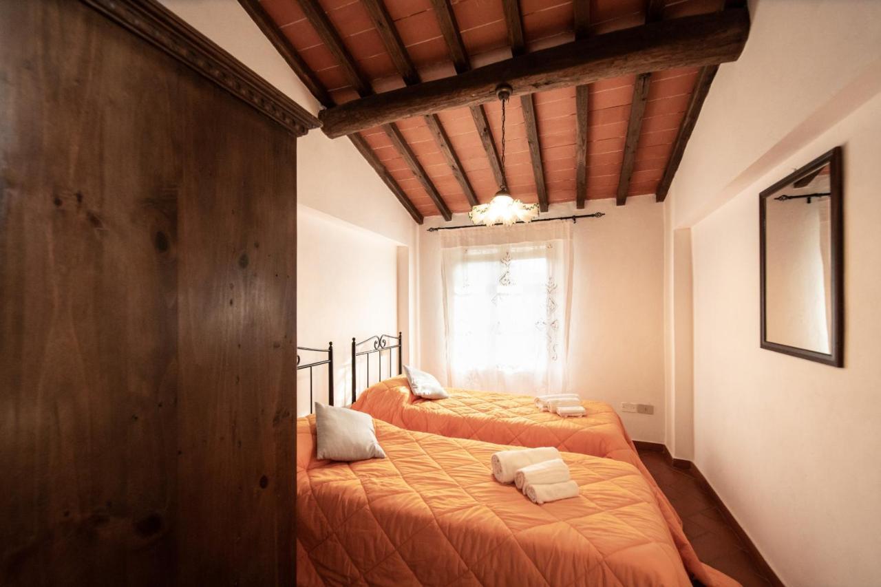 בורגו א מוצאנו Casetta Di Butia, Gelsomino Apartment מראה חיצוני תמונה