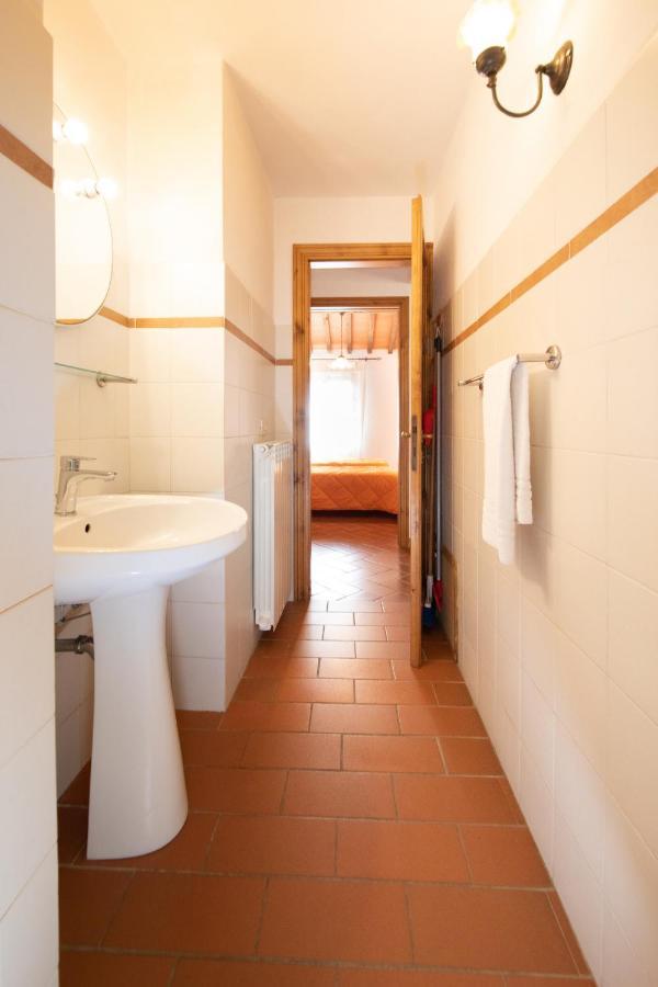 בורגו א מוצאנו Casetta Di Butia, Gelsomino Apartment מראה חיצוני תמונה